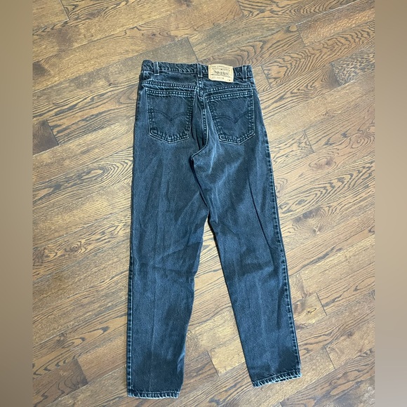 Vintage Womens Levi’s - Picture 4 of 9